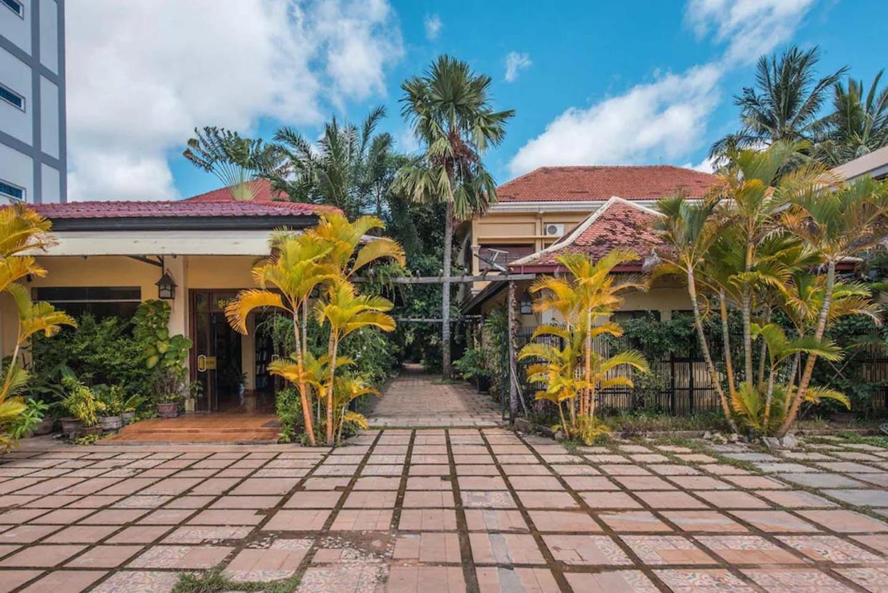 Marirath Boutique Hotel เสียมราฐ ภายนอก รูปภาพ