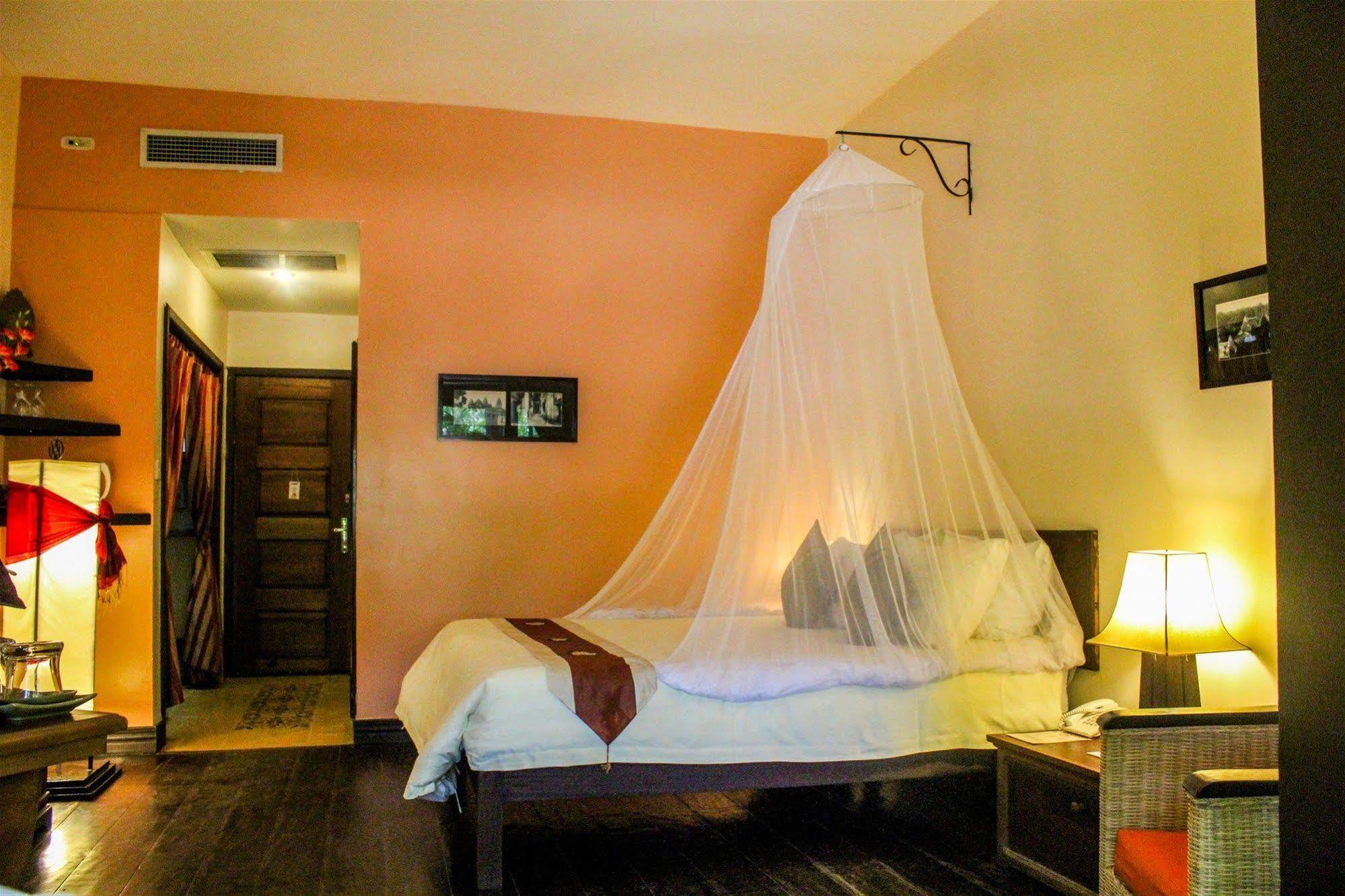 Marirath Boutique Hotel เสียมราฐ ภายนอก รูปภาพ